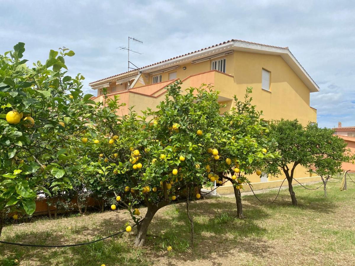 Lemon Apartments Villasimius Zewnętrze zdjęcie